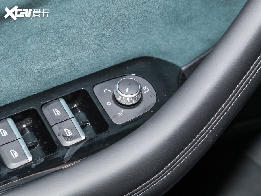 2021ԽL 2.0TD DCT EVO(q)