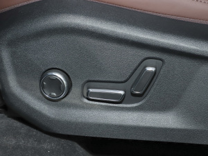 20212.0TD DCT EVOŞ {{