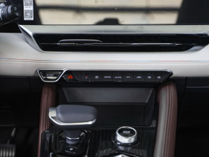 20212.0TD DCT EVOF {{