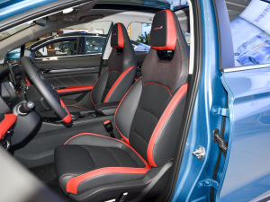 2021款1.4T CVT尊贵型 主驾驶座椅