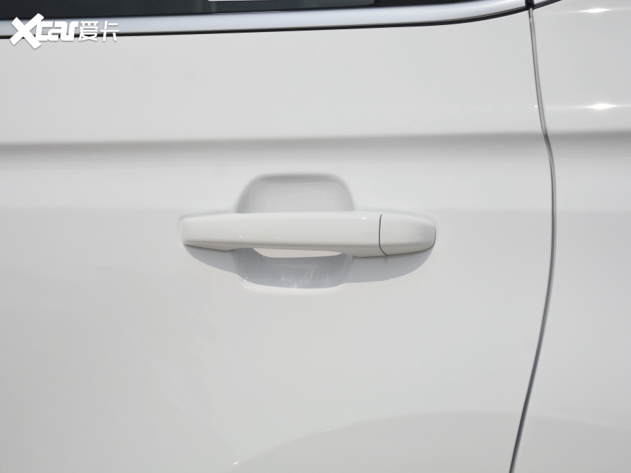 2021Խ 1.8TD DCT򌁆\