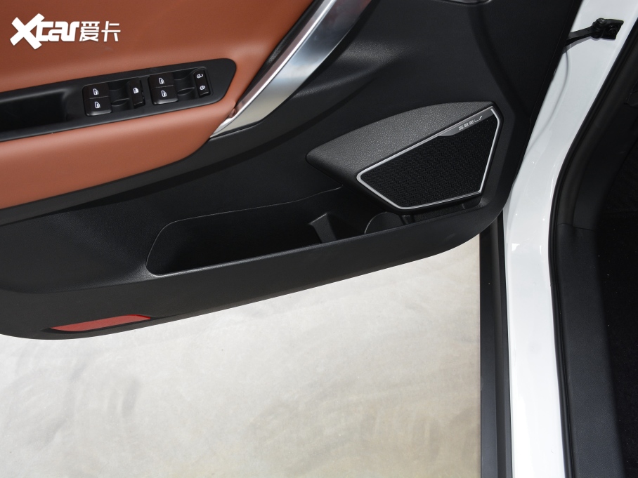 2021Խ 1.8TD DCT򌁆\