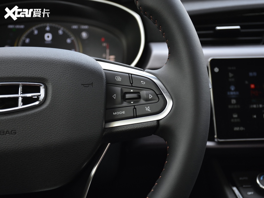 2021Խ 1.8TD DCT(q)\