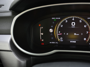 20211.8TD DCT򌁆\ п؅^