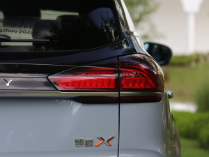 2022X 1.8TD 7DCT I ^