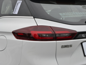 20211.8TD քӃ򌁆\ β