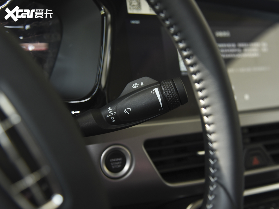 2021ԽS 2.0TD DCTW늰