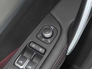 20211.4T DCT@ʯ п؅^