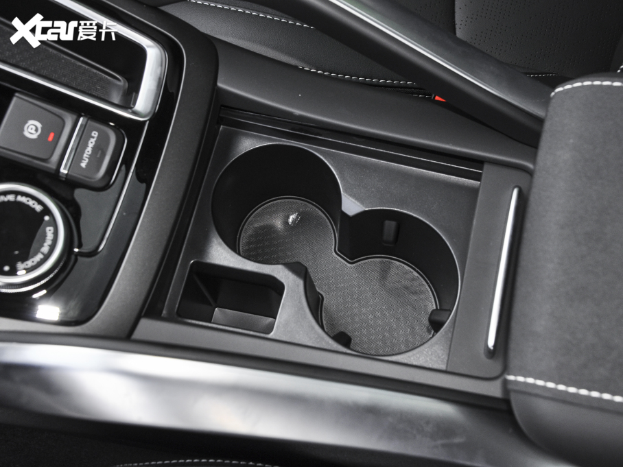 2022Խ X 1.8TD 7DCT 