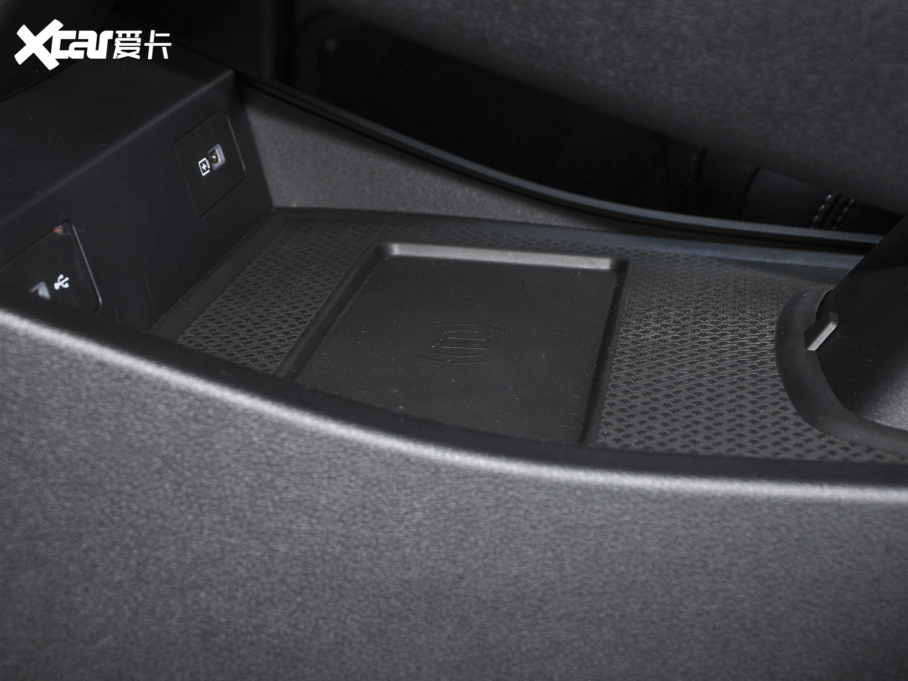 2022�Խ X 1.8TD 7DCT ������