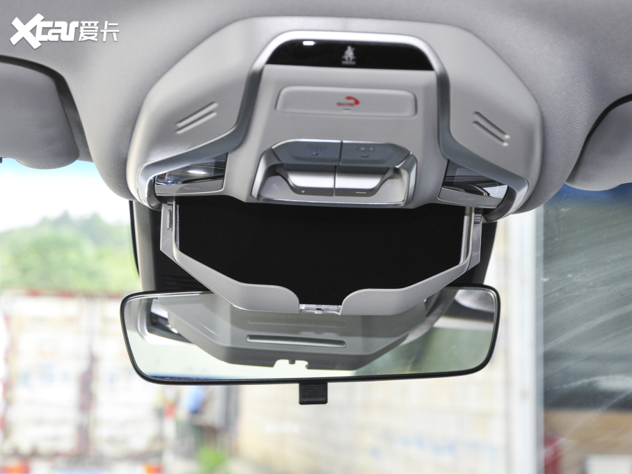 2022Խ X 1.8TD 7DCT 