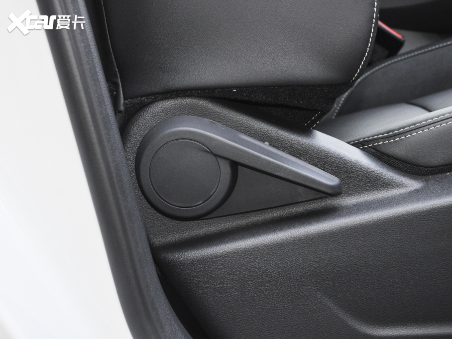 2022Խ X 1.8TD 7DCT 