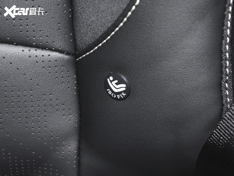 2022Խ X 1.8TD 7DCT 