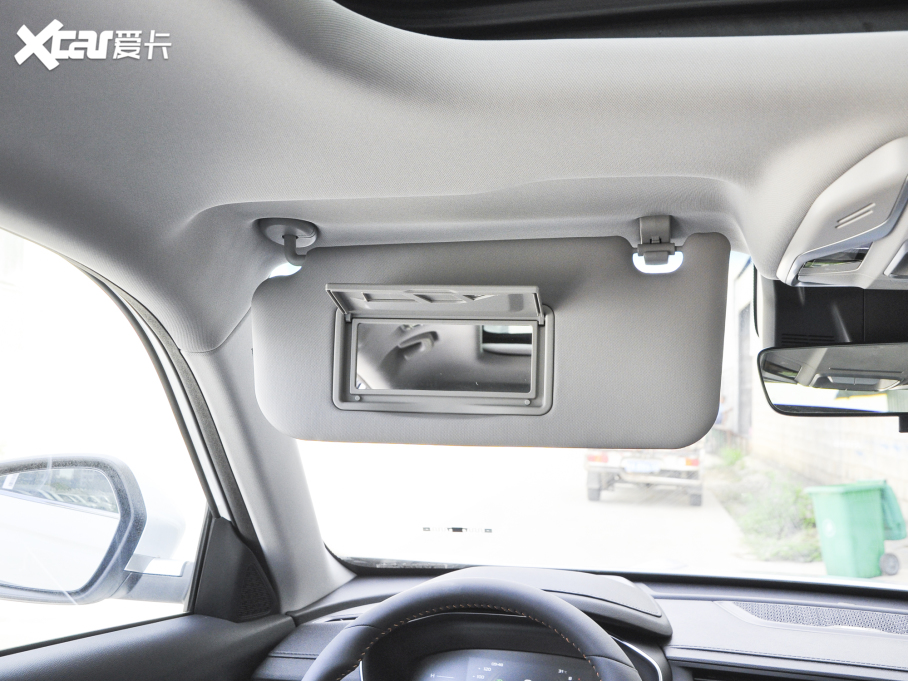 2022Խ X 1.8TD 7DCT 