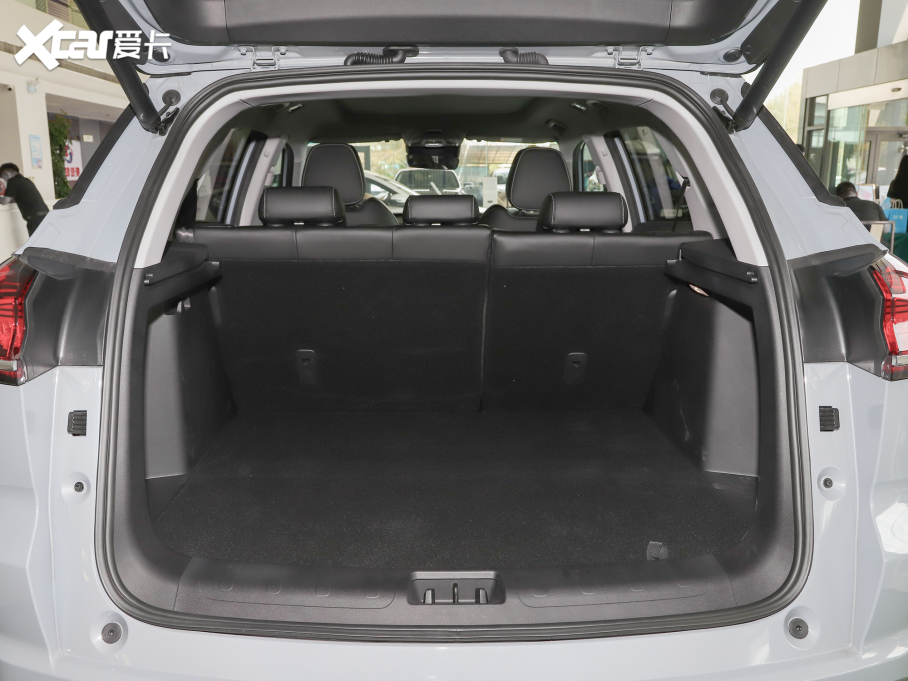 2022Խ X 1.8TD 7DCT (lin)