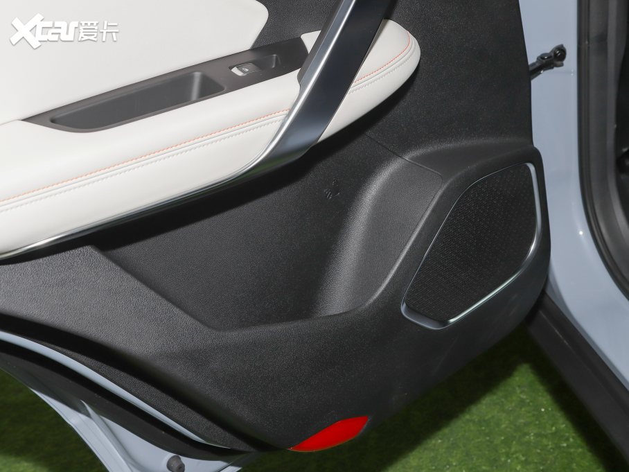 2022Խ X 1.8TD 7DCT 