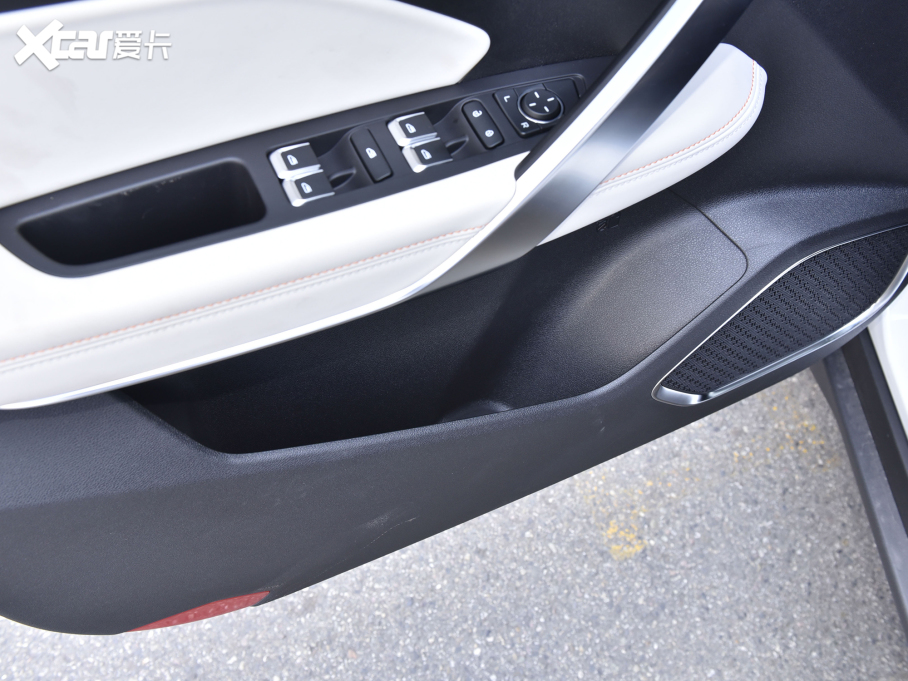 2022Խ X 1.8TD 7DCT ǻ