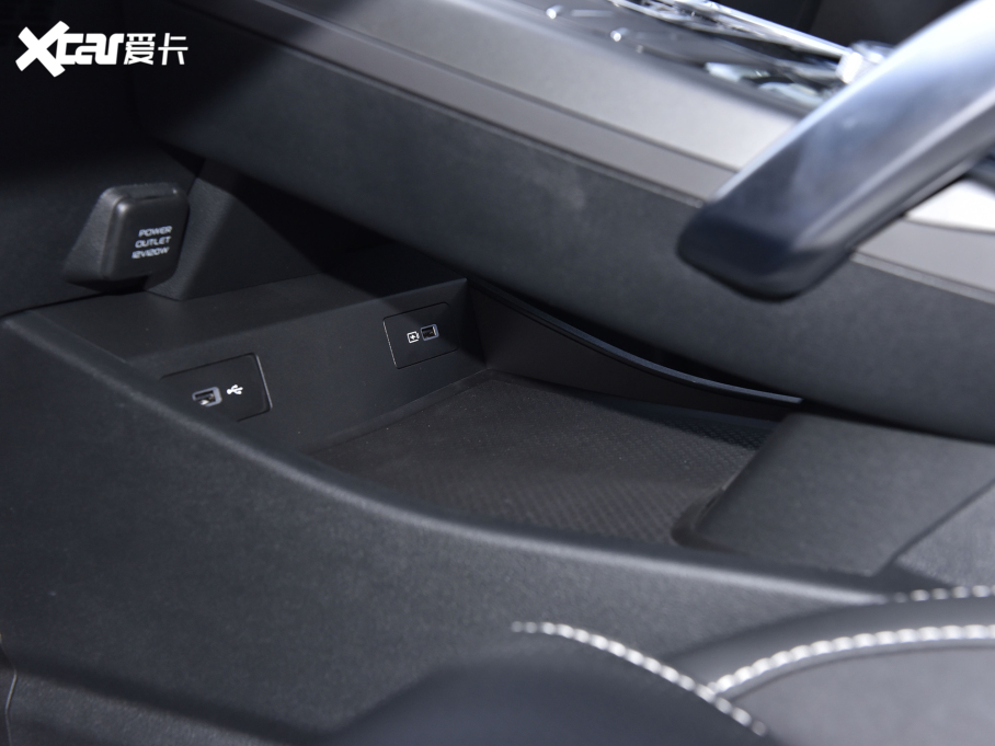 2022Խ X 1.8TD 7DCT ǻ