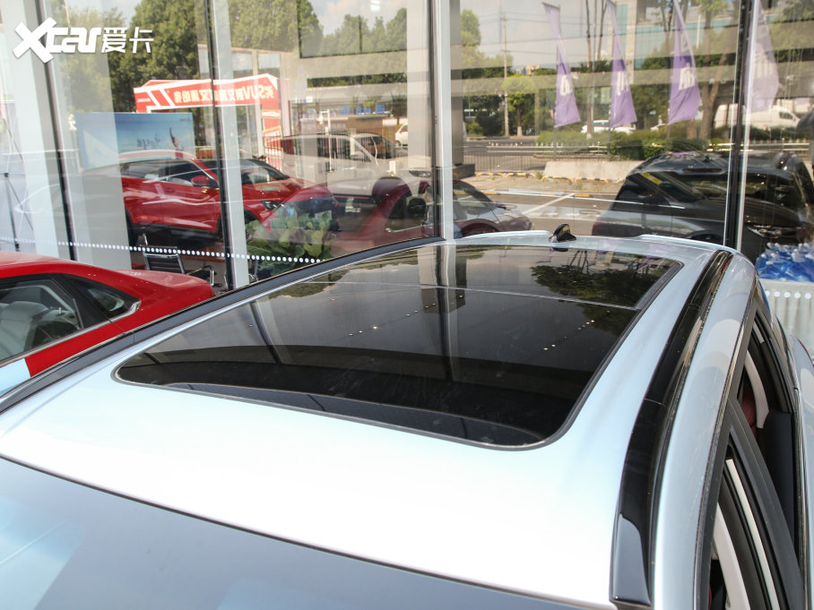 2022Խ X 1.8TD 7DCT 