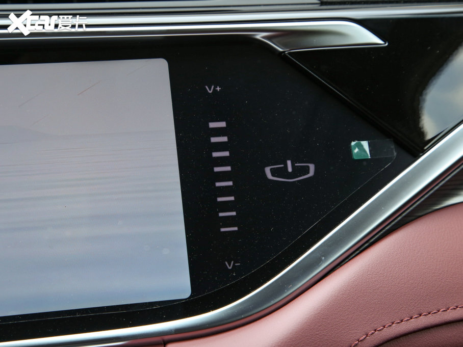 2022Խ X 1.8TD 7DCT 