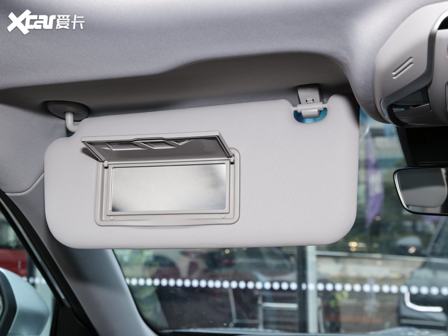 2022Խ X 1.8TD 7DCT 