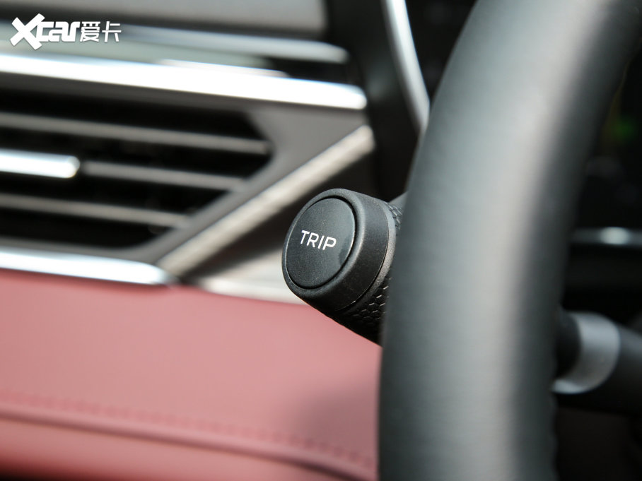 2022Խ X 1.8TD 7DCT 