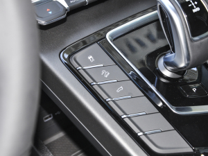 2022X 1.8TD 7DCT  п؅^(q)