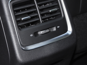 2022X 1.8TD 7DCT  п؅^