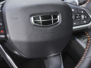 2022X 1.8TD 7DCT  п؅^(q)