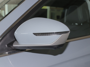 2022X 1.8TD 7DCT  ^