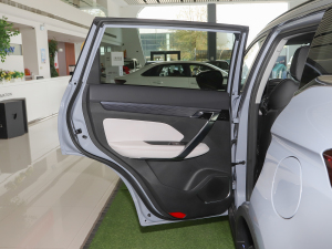 2022X 1.8TD 7DCT  ܇T