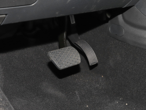 2022X 1.8TD 7DCT  п؅^