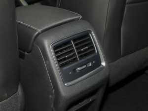 2022X 1.8TD 7DCT  п؅^