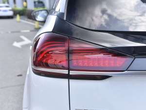 2022X 1.8TD 7DCT ǻ ^