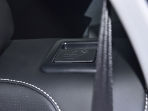 2022X 1.8TD 7DCT ǻ g