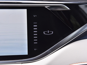 2022X 1.8TD 7DCT ǻ {