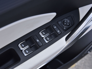 2022X 1.8TD 7DCT ǻ {܇ƅ^(q)	