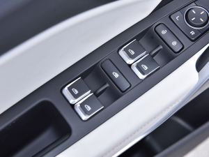 2022X 1.8TD 7DCT ǻ п؅^