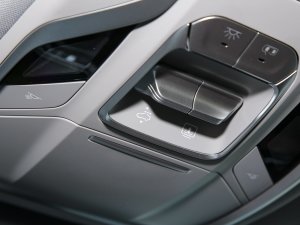 2022X 1.8TD 7DCT  п؅^