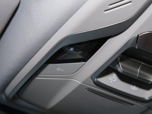 2022X 1.8TD 7DCT  п؅^