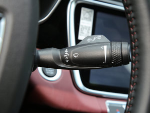 2022X 1.8TD 7DCT  п؅^