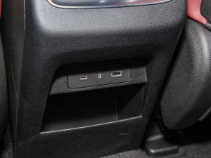 2022X 1.8TD 7DCT  п؅^(q)