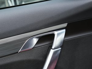 2022X 1.8TD 7DCT  п؅^(q)