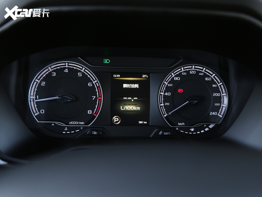 2021���h��X6 PRO 1.4T �Ԅ����F��