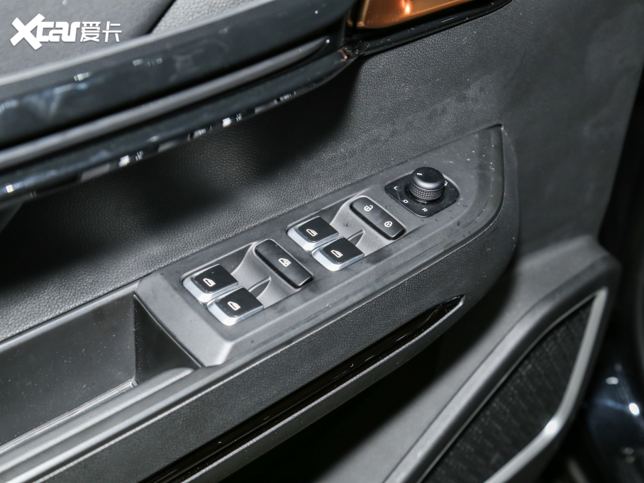 2022���Խ 1.8TD DCT�ڽ��޶���