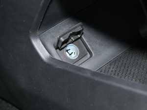 20221.8TD DCTڽ޶ п؅^