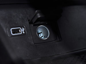 20221.5T ePro 85KMsҫ п؅^