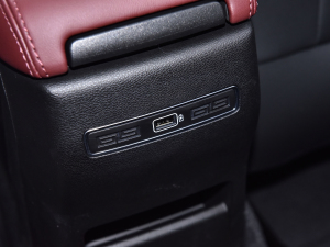 20221.5T ePro 85KMsҫ п؅^