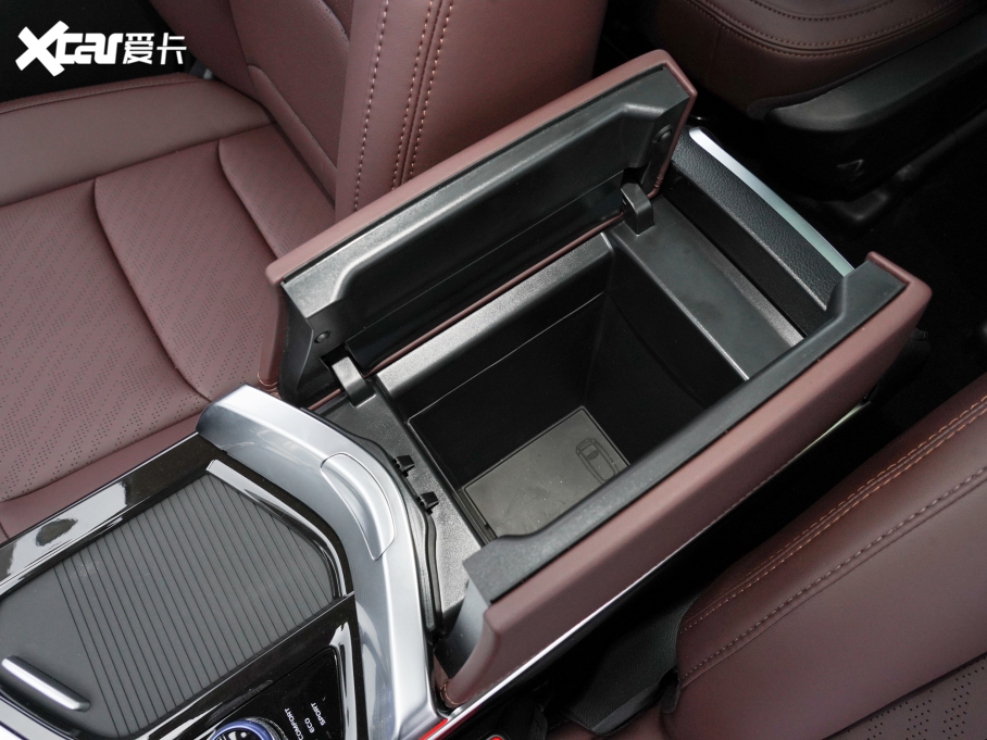 2022HԴ 1.5TD PHEV ׽m