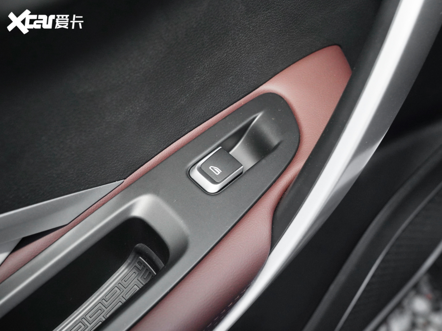 2022HԴ 1.5TD PHEV ׽m